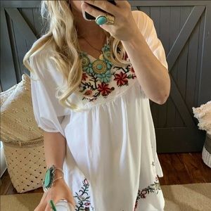 White embroidered Boho tunic blouse
